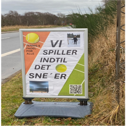 Et billede, der indeholder tekst, udendørs, græs, plante

AI-genereret indhold kan være ukorrekt.